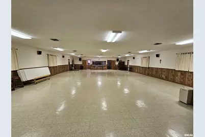 705 W Main Street, Dahlgren, IL 62828 - Photo 34