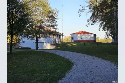 601 N Valley Street, WayneCity, IL 62895 - Photo 1