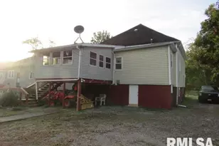 430 W Church St, Harrisburg, IL 62946 - Photo 4