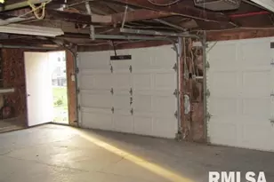 430 W Church St, Harrisburg, IL 62946 - Photo 18