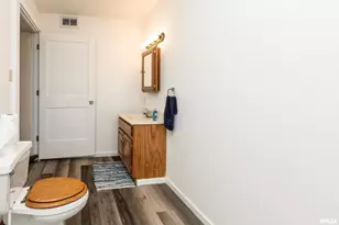 755 S Lakeshore Dr, Orangeville, IL 62939 - Photo 32