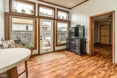 306 S Madison Street, Marion, IL 62959 - Photo 24