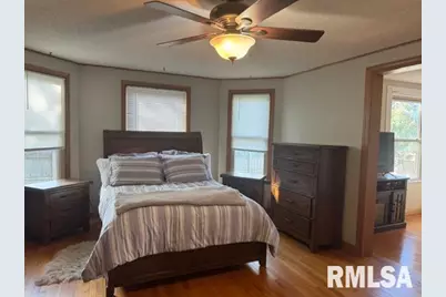 306 S Madison Street, Marion, IL 62959 - Photo 4