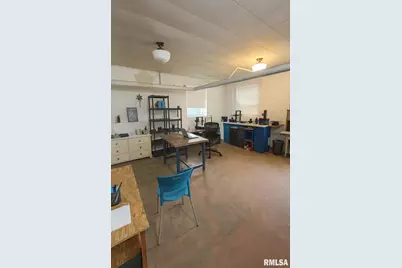 120 W Poplar Street, Noble, IL 62868 - Photo 52