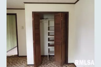 1111 Roosevelt Street, Harrisburg, IL 62946 - Photo 10