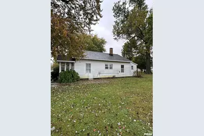 25 S Walnut Street, Tamaroa, IL 62888 - Photo 2