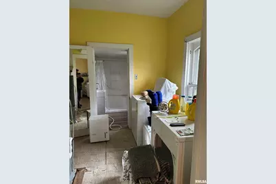 25 S Walnut Street, Tamaroa, IL 62888 - Photo 8