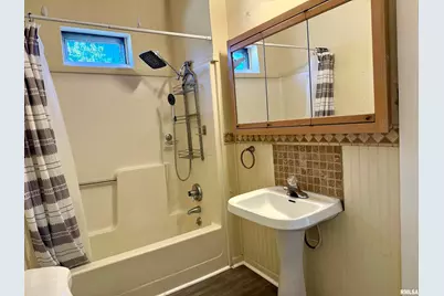 1103 W Boulevard St Street #A & B, Marion, IL 62959 - Photo 12