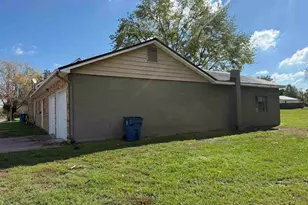 1103 W Blvd St St, Marion, IL 62959 - Photo 22