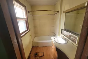 306 Vogel St, Lowell, IL 62927 - Photo 10