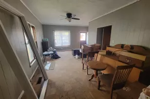 306 Vogel St, Lowell, IL 62927 - Photo 4