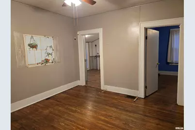 1028 S Roosevelt Street, Harrisburg, IL 62946 - Photo 12