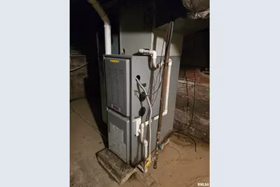 1028 S Roosevelt Street, Harrisburg, IL 62946 - Photo 26