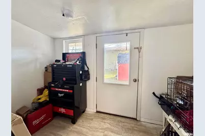 109 E Galaxy Drive, Chicago, IL 62898 - Photo 24