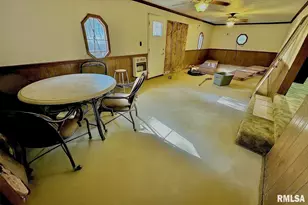 718 Karbers Ridge Rd, Elizabethtown, IL 62931 - Photo 20