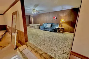 718 Karbers Ridge Rd, Elizabethtown, IL 62931 - Photo 18