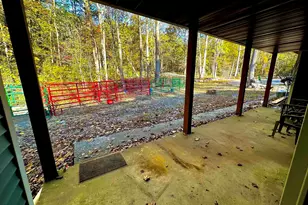 718 Karbers Ridge Rd, Elizabethtown, IL 62931 - Photo 8