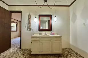 718 Karbers Ridge Rd, Elizabethtown, IL 62931 - Photo 34