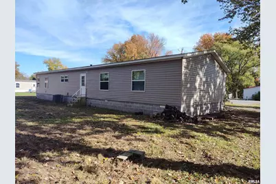 1207 SW 6th Street, Fairfield, IL 62837 - Photo 4