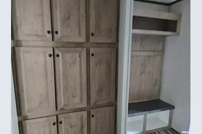 1207 SW 6th Street, Fairfield, IL 62837 - Photo 16