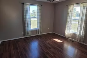 208 W Cherry St, Springerton, IL 62887 - Photo 6