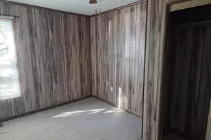 208 W Cherry St, Springerton, IL 62887 - Photo 10