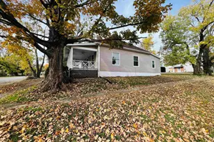 1300 Lincoln St, Eldorado, IL 62930 - Photo 8