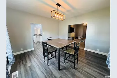 1300 Lincoln Street, Eldorado, IL 62930 - Photo 18