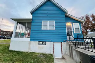 734 S McKinley St, Harrisburg, IL 62946 - Photo 8