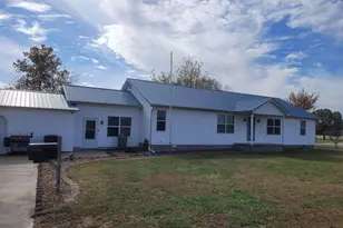 103 E Highline Rd, Chicago, IL 62898 - Photo 4