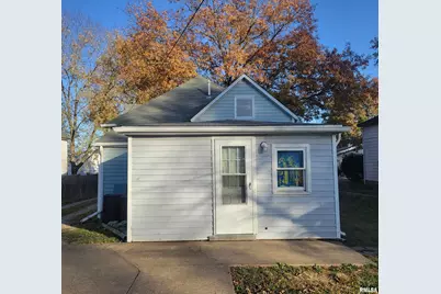 705 S 11th St Street, Herrin, IL 62948 - Photo 4