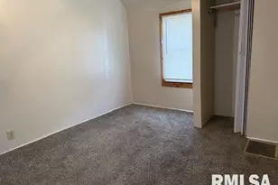 121 N 9th St, Herrin, IL 62948 - Photo 20