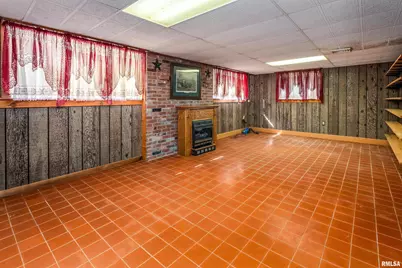 402 Main Street, Brighton, IL 62817 - Photo 36