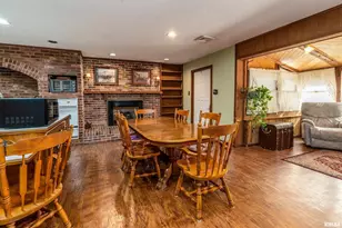 402 Main St, Brighton, IL 62817 - Photo 14