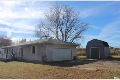 3287 Selmaville Rd Road, Salem, IL 62881 - Photo 2