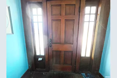 900 S 16th Street, Herrin, IL 62948 - Photo 6