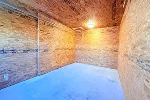 1523 S McKinley St, Harrisburg, IL 62946 - Photo 6