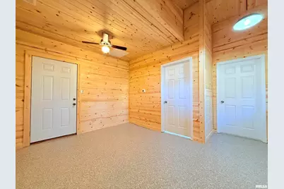 1523 S McKinley Street, Harrisburg, IL 62946 - Photo 8