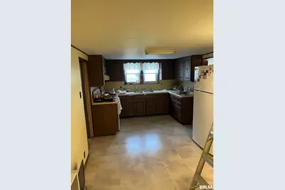 517 W Barnett Street, Harrisburg, IL 62946 - Photo 14