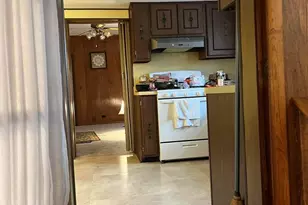 517 W Barnett St, Harrisburg, IL 62946 - Photo 20