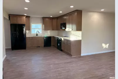 504 Westhaven Drive, Centralia, IL 62801 - Photo 6