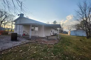 81 Cripple Creek Rd, Pinckneyville, IL 62274 - Photo 4