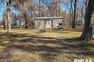 4248 Church Rd, Salem, IL 62881 - Photo 40