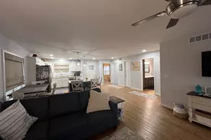 895 Lake Shore Dr N, Orangeville, IL 62939 - Photo 20