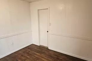 511 N Shelby St, Salem, IL 62881 - Photo 24