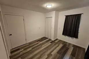 511 N Shelby St, Salem, IL 62881 - Photo 10