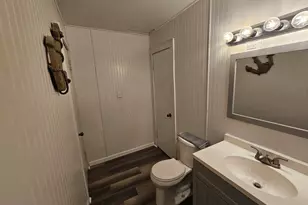 511 N Shelby St, Salem, IL 62881 - Photo 22