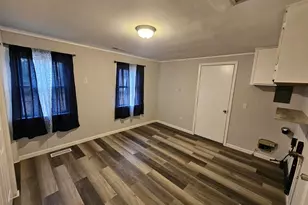 511 N Shelby St, Salem, IL 62881 - Photo 14