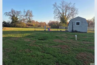 1100 Moore Street, Eldorado, IL 62930 - Photo 16