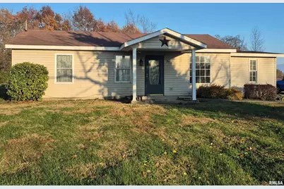 1100 Moore Street, Eldorado, IL 62930 - Photo 1